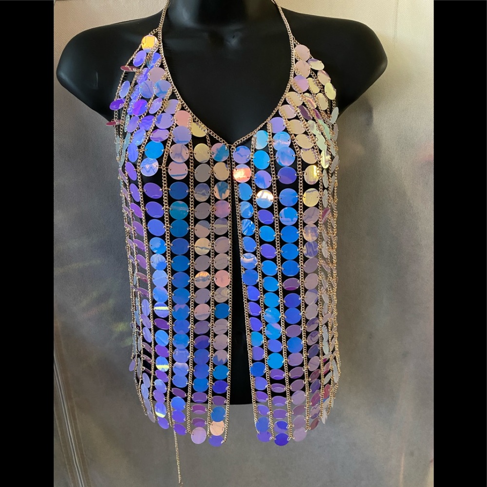 Iridescent Chain Chest bling